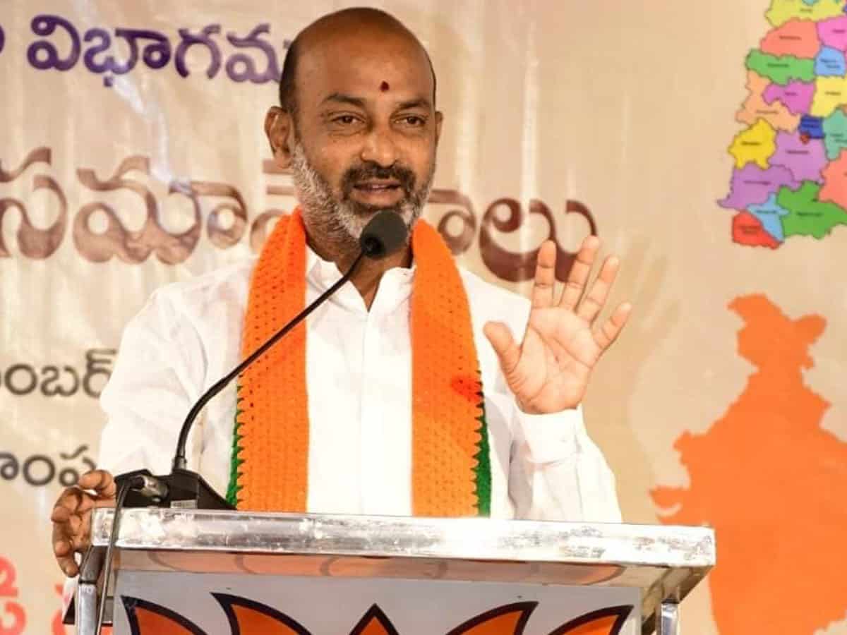 Bandi Sanjay hits out at TRS govt over jobs issue