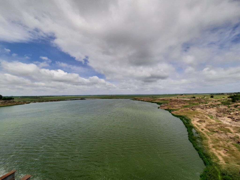 The century-old Osman Sagar remains dry in spite of continuous rainfall. Picture: Yunus Y. Lasania